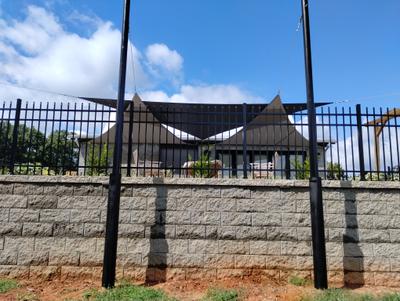 Custom shade sail installation